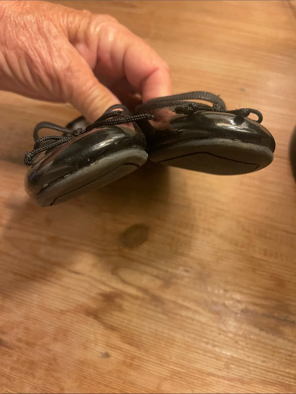 Nordstrom Girls Size 6 1/2M Black Patent Mary Jane Flats with Bow Never Worn